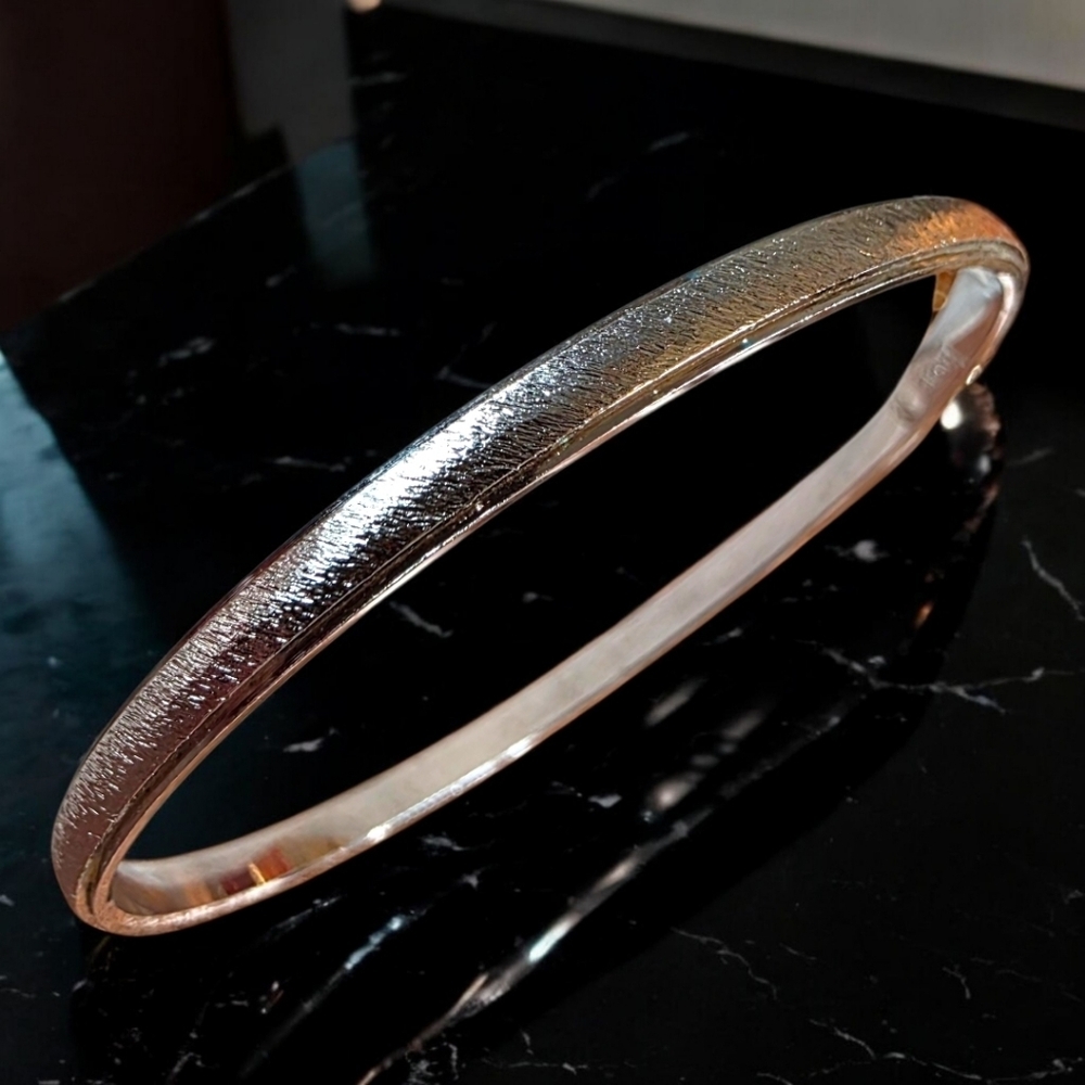 Vintage Trifari Silver Tone Textured Bangle Bracelet Small S